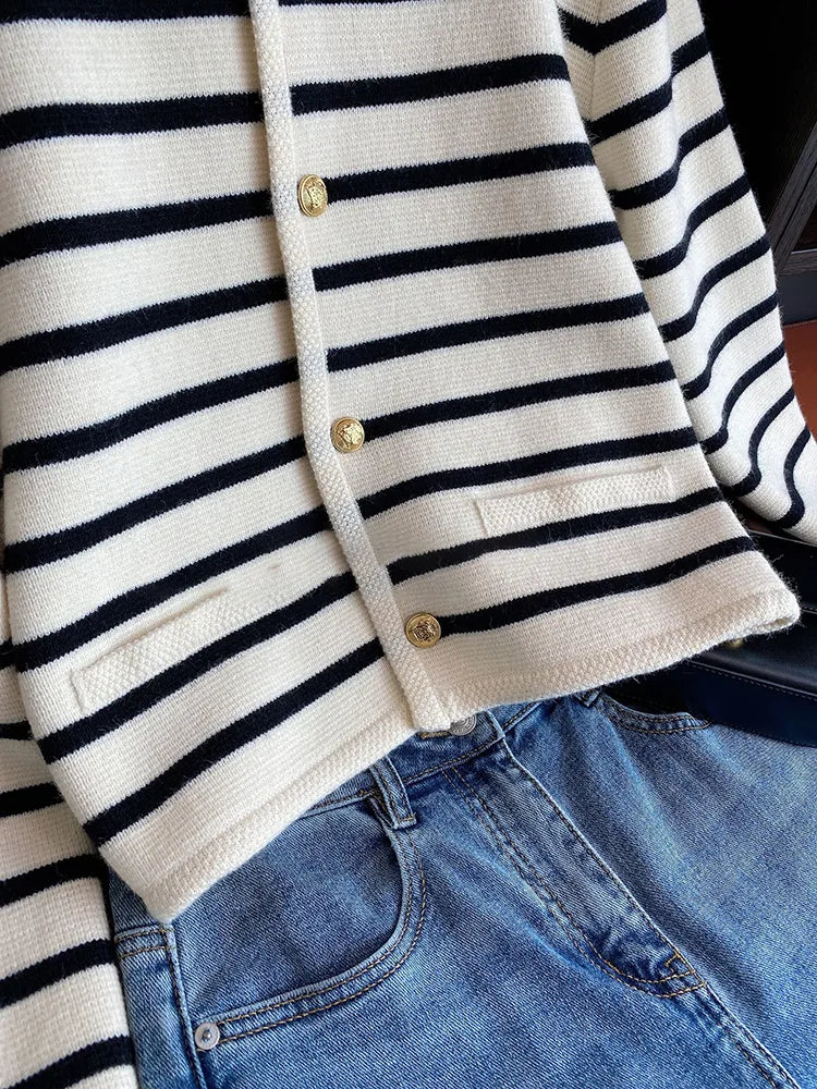 RAMINA SWEATER