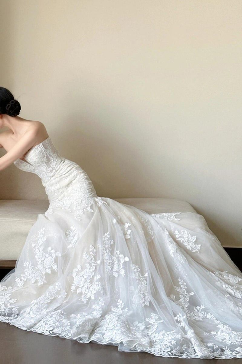 Lace Strapless Mermaid Train Wedding Dress